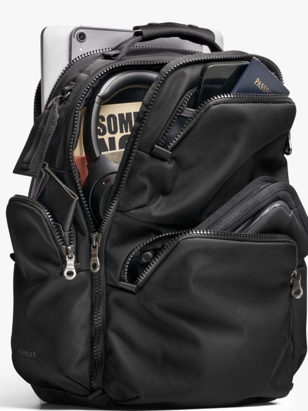 Pioneer Black Men's Travel Backpack NEW with tags - Picture 6 of 14